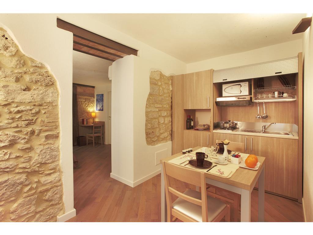 Residenze Portacastello Panzió Isernia Kültér fotó