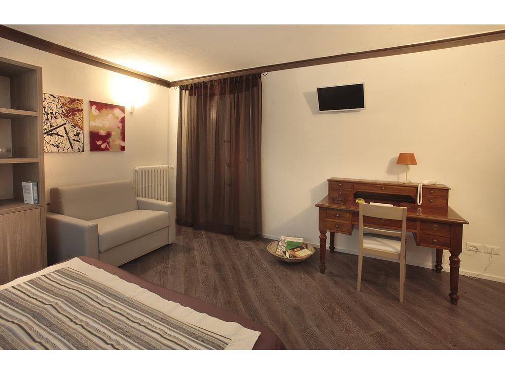 Residenze Portacastello Panzió Isernia Kültér fotó